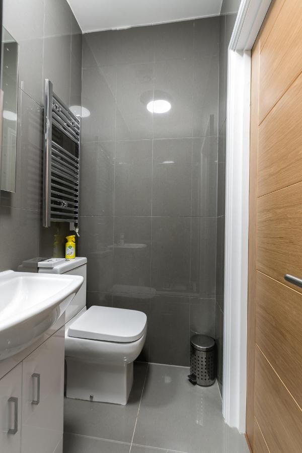 Kvm - City Apartment 9 - Contractors - Town Centre By Kvm Stays Peterborough Exterior foto